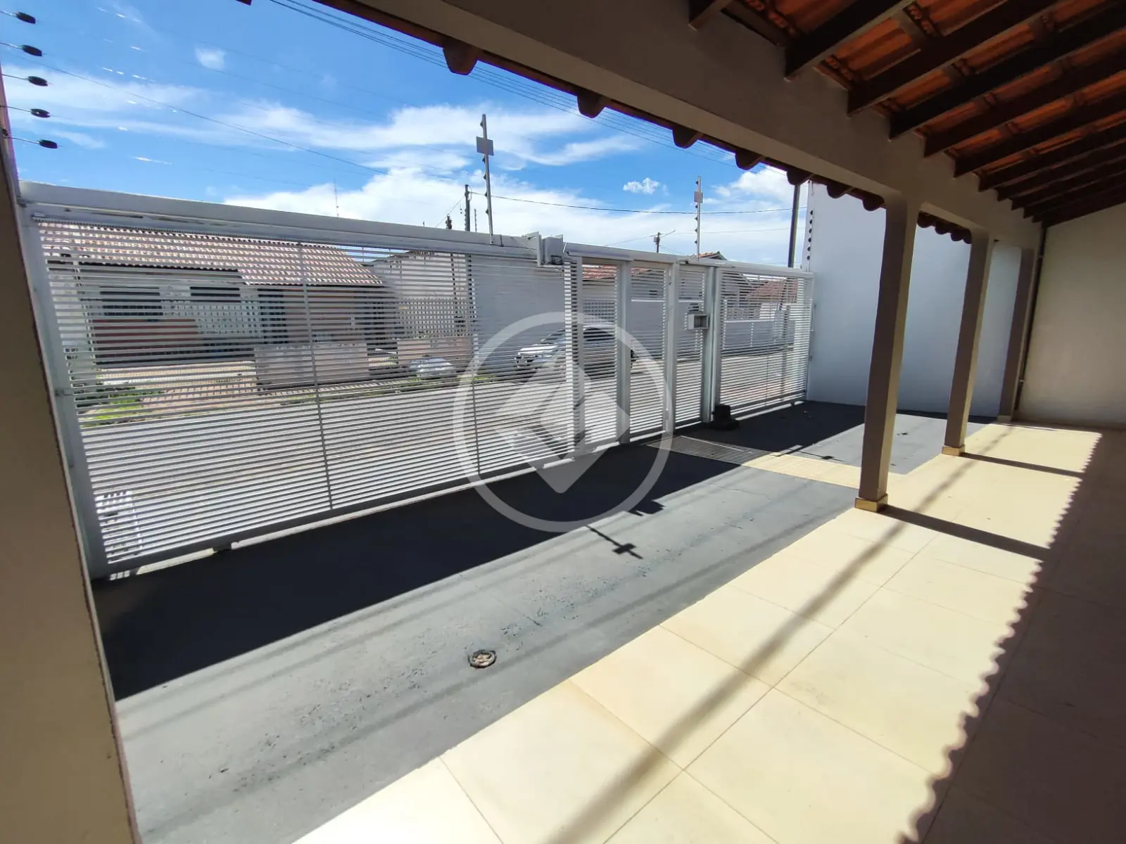 Imagem 2 - Casa em COHAB CANELLAS, Várzea Grande - MT