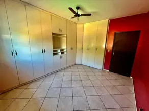 Imagem 2 - Casa em VILLAGE FLAMBOYANT, Cuiabá - MT