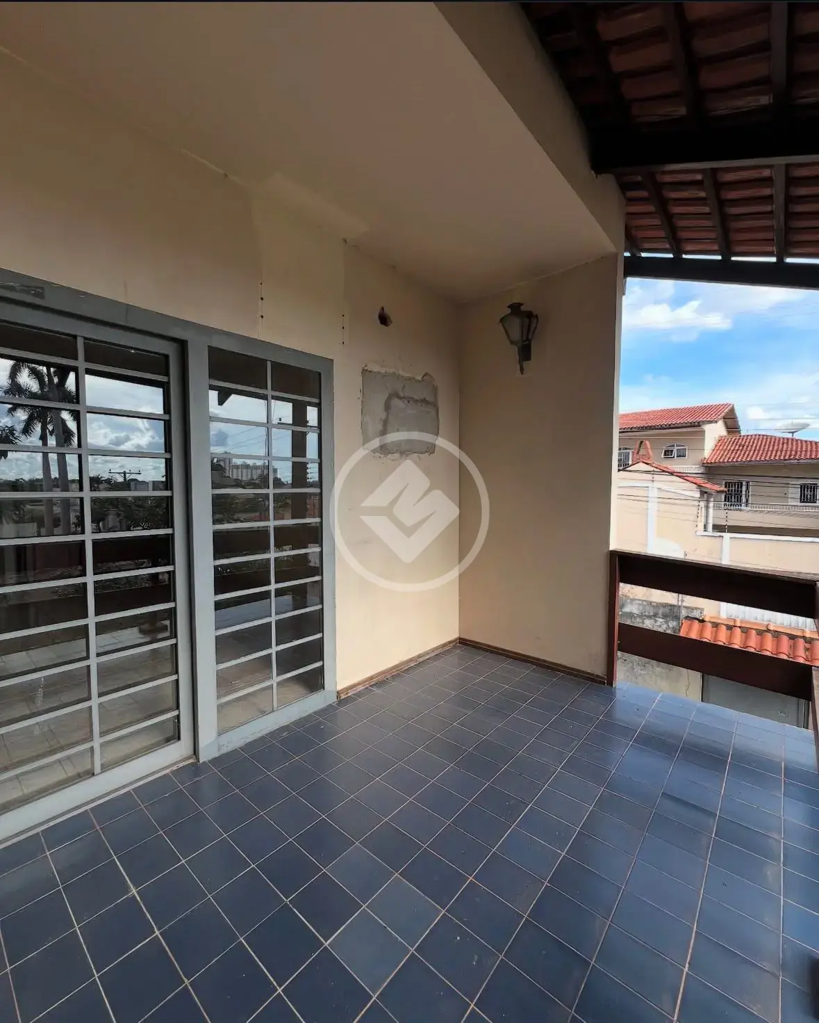 Imagem 1 - Casa Comercial em JARDIM CALIFÓRNIA, Cuiabá - MT