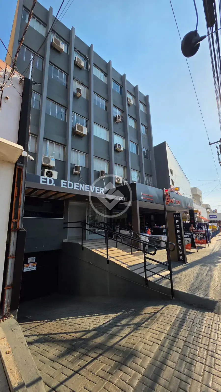 Imagem 2 - Sala Comercial em Centro Norte, Várzea Grande - MT