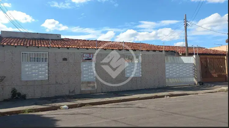 Imagem 1 - Casa em MORADA DA SERRA, Cuiabá - MT