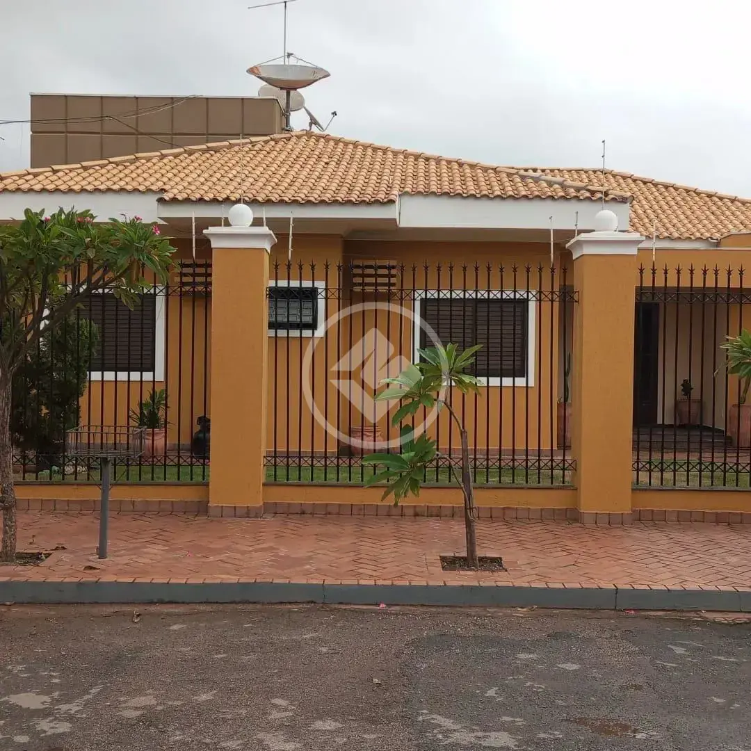 Imagem 1 - Casa em Cidade Alta, Cuiabá - MT