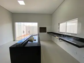 Imagem 2 - Casa em JARDIM UNIVERSITÁRIO, Cuiabá - MT