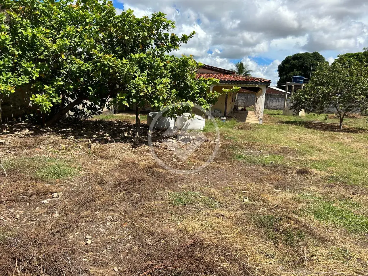Imagem 1 - Terreno Comercial em Centro-Sul, Várzea Grande - MT
