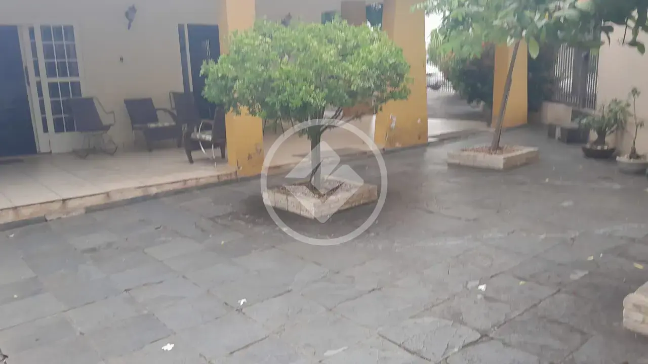 Imagem 1 - Casa em JARDIM CALIFÓRNIA, Cuiabá - MT