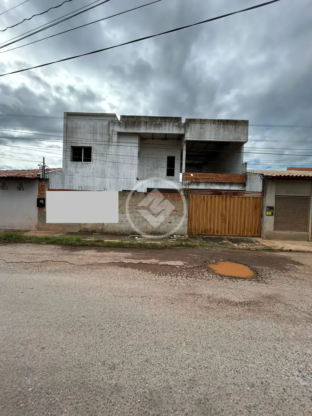 Image 2 - Sobrado em Jardim Comodoro, Cuiabá - MT