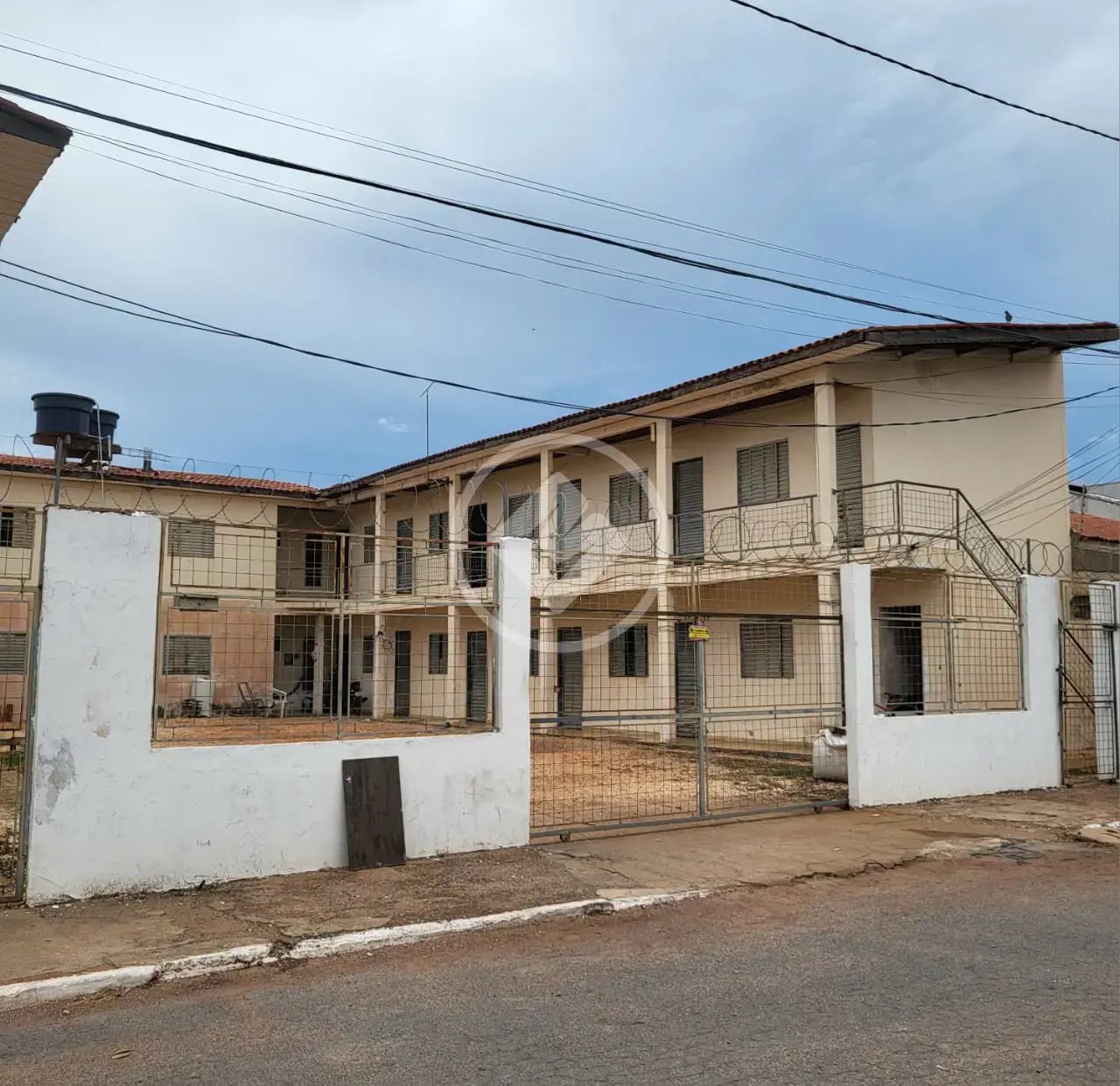 Imagem 1 - Kitnet / Conjugado em Centro-Sul, Cuiabá - MT