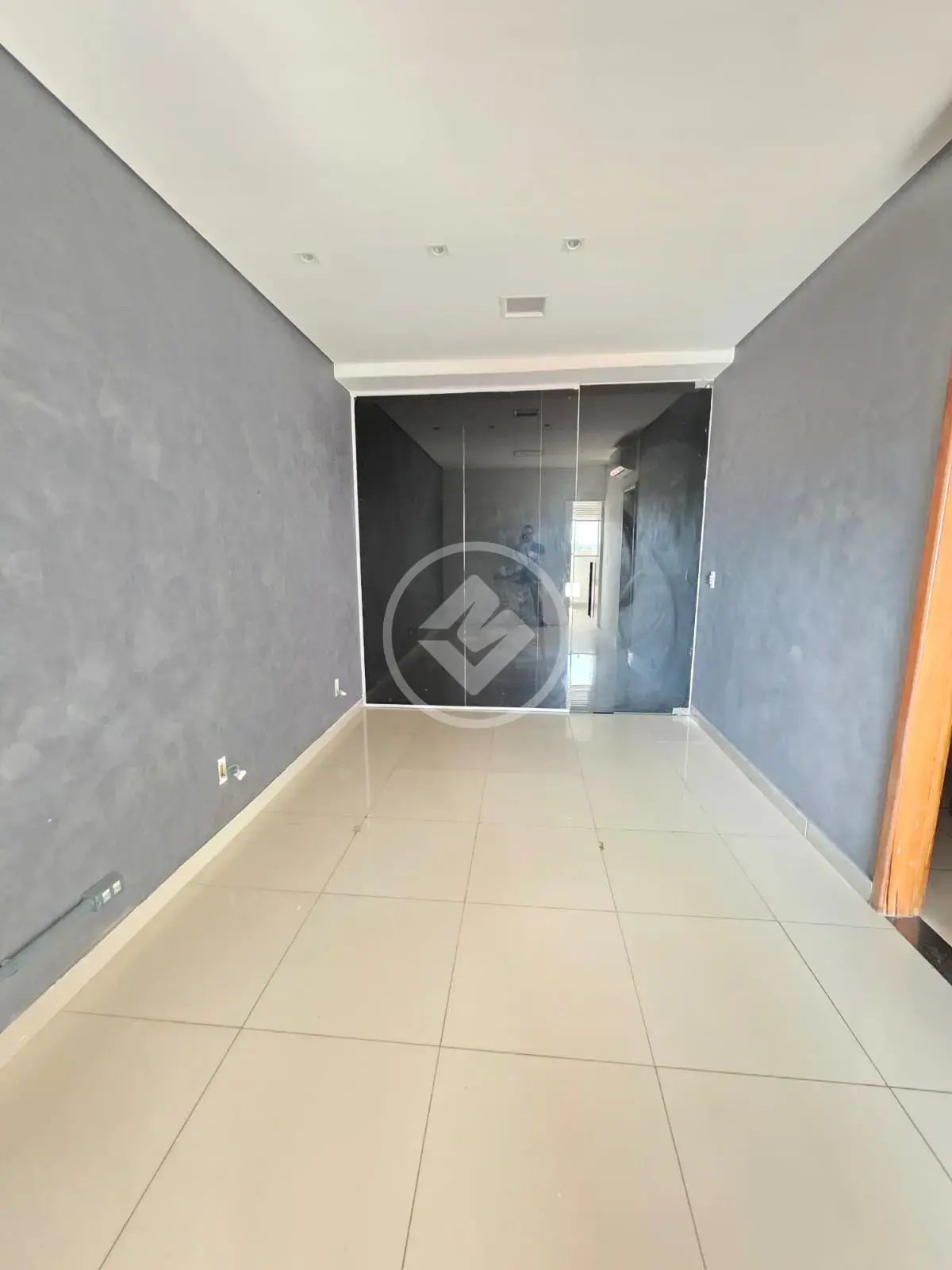 Image 2 - Sala Comercial em Jardim Paulista, Cuiabá - MT