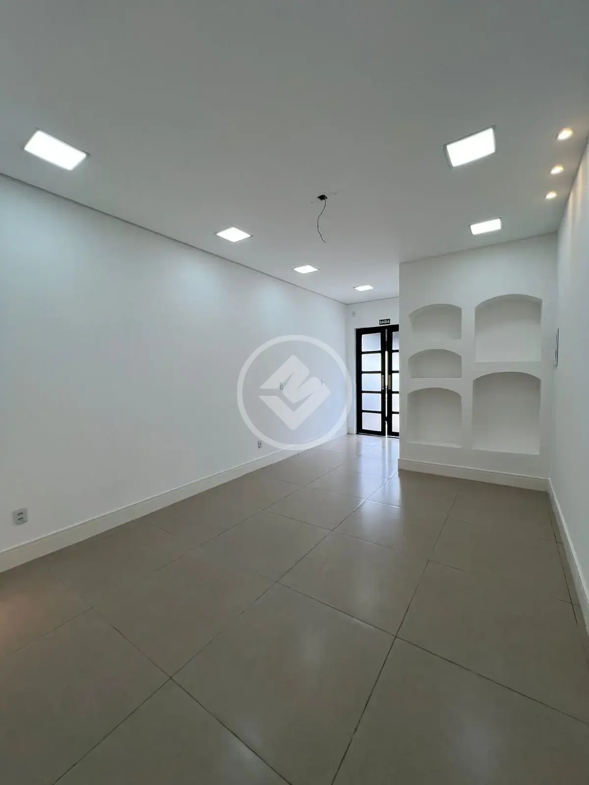 Imagem 3 - Sala Comercial em JARDIM CUIABÁ, Cuiabá - MT