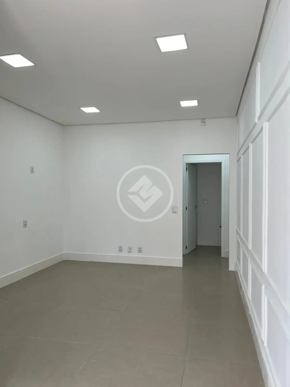 Image 2 - Sala Comercial em JARDIM CUIABÁ, Cuiabá - MT
