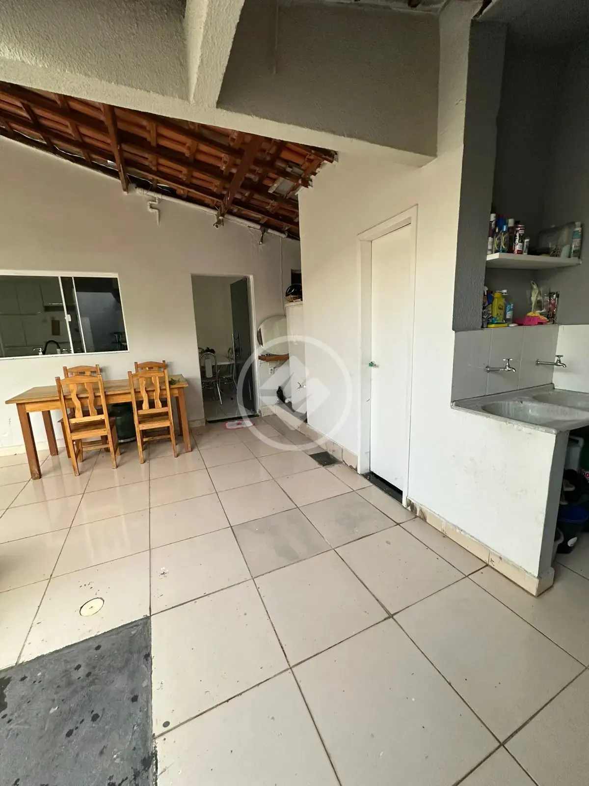 Imagem 1 - Casa Comercial em Cristo Rei, Várzea Grande - MT