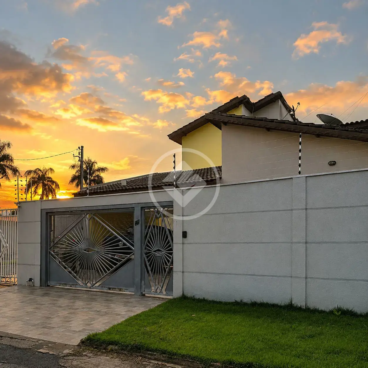 Imagem 1 - Casa em Centro-Sul, Várzea Grande - MT