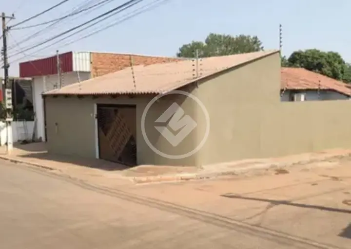Imagem 1 - Casa em Petrópolis, Várzea Grande - MT