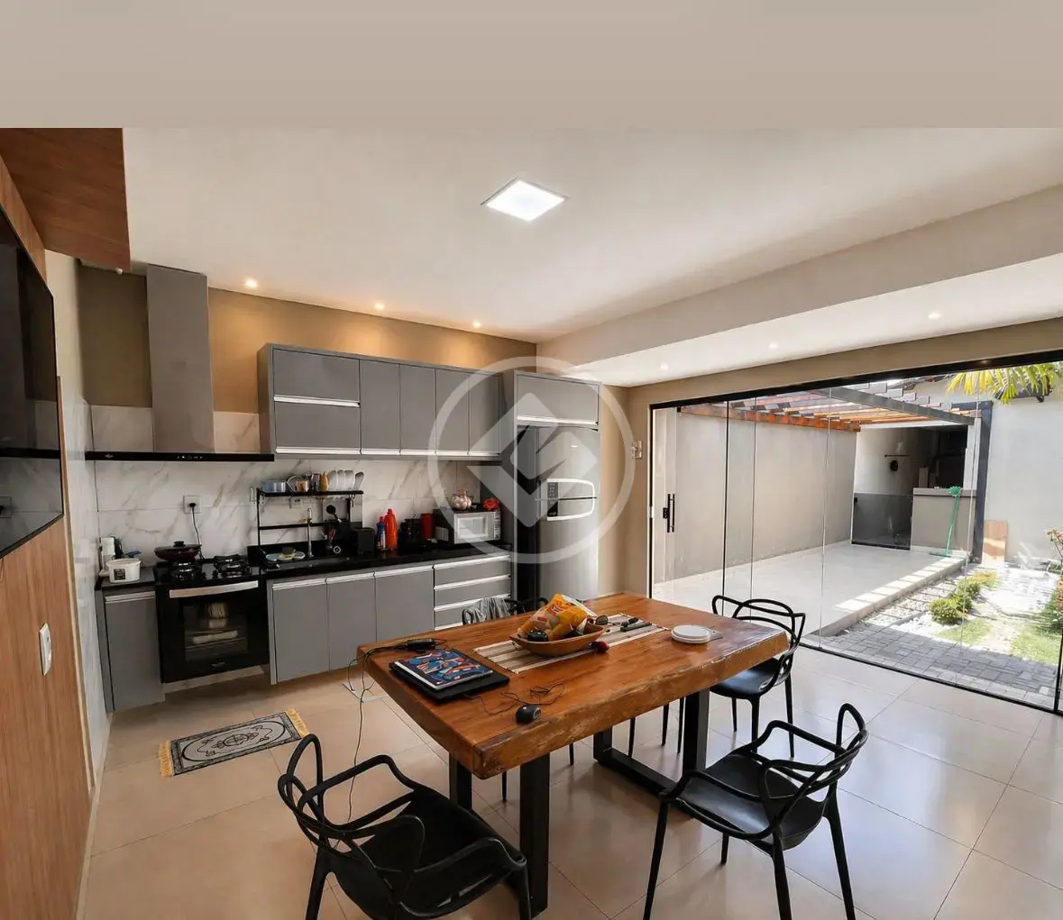 Imagem 6 - Casa em JARDIM OURO VERDE, Várzea Grande - MT