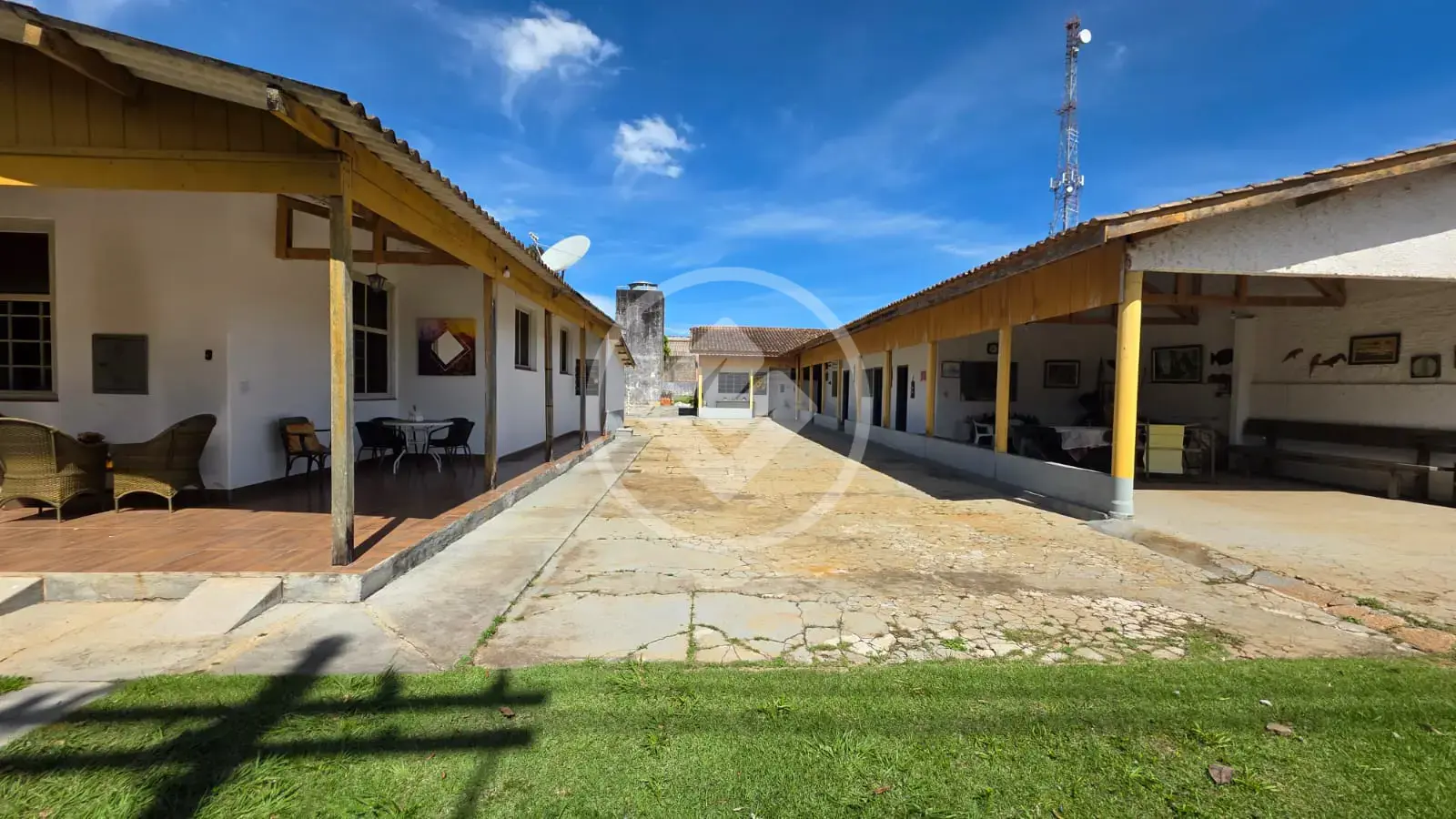 Imagem 1 - Casa em Centro, Chapada dos Guimarães - MT