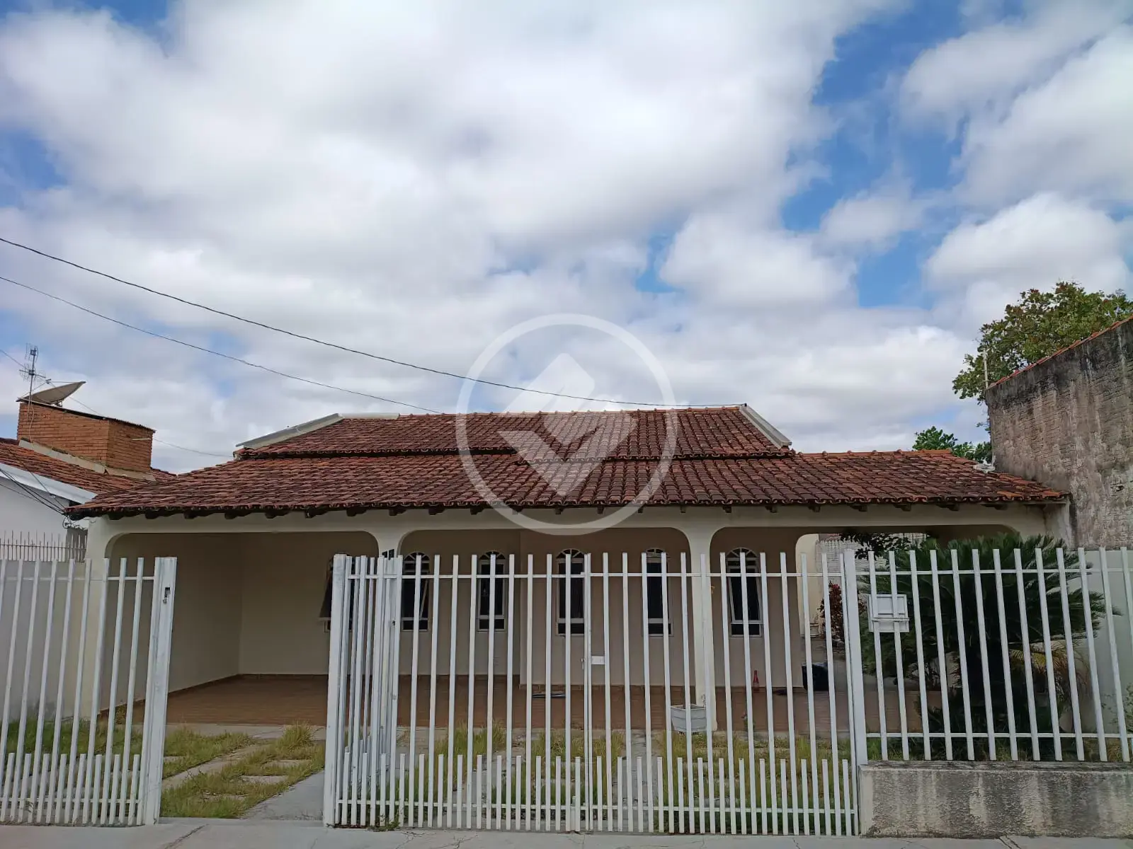 Imagem 1 - Casa em Morada do Ouro, Cuiabá - MT