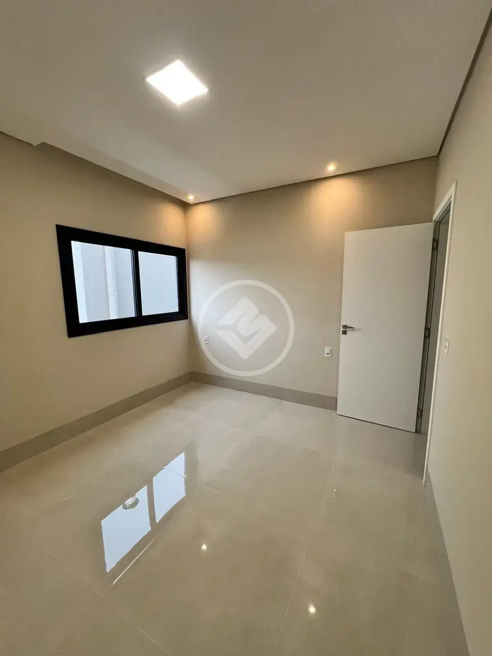 Imagem 3 - Casa Condomínio em JARDIM IMPERIAL II, Cuiabá - MT