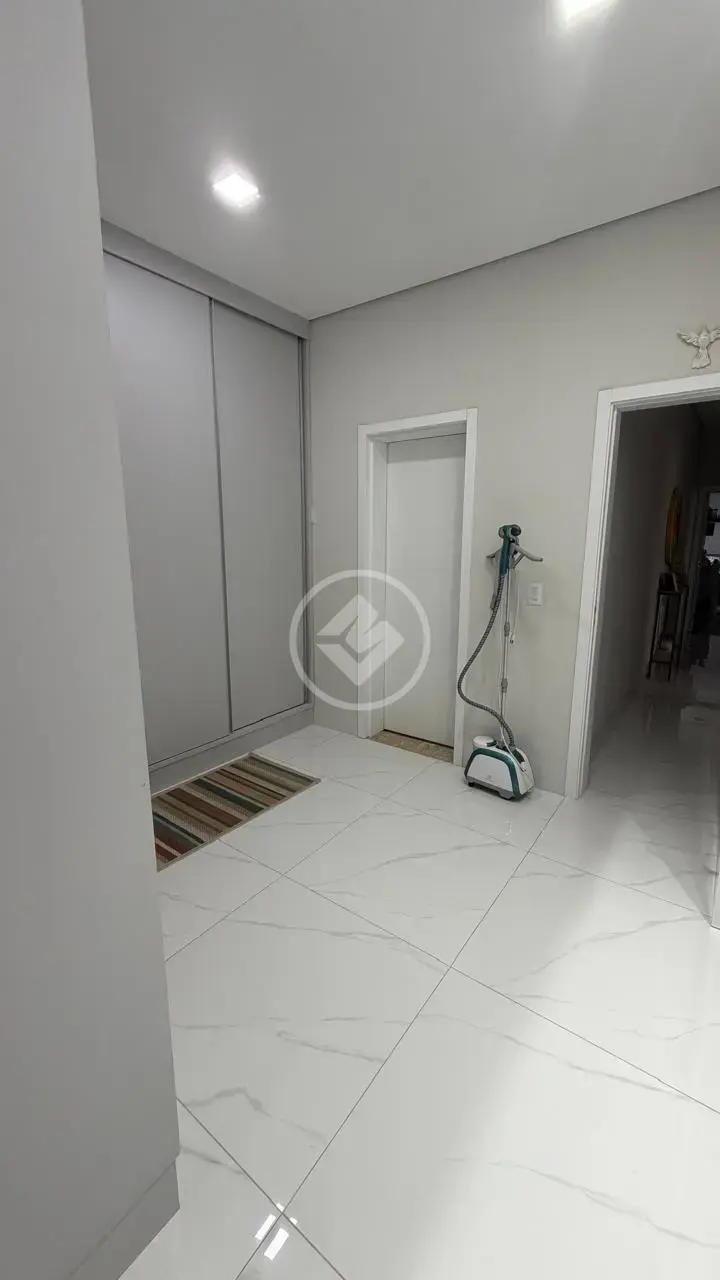 Imagem 2 - Sobrado Em Condomínio em JARDIM IMPERIAL II, Cuiabá - MT