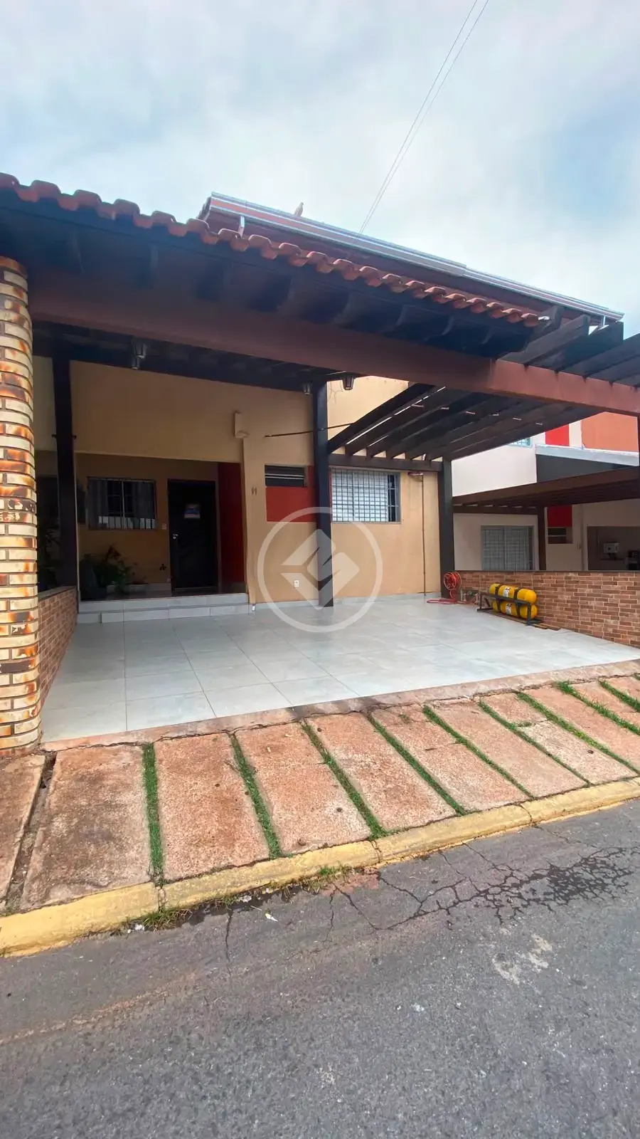 Imagem 1 - Sobrado Em Condomínio em Despraiado, Cuiabá - MT