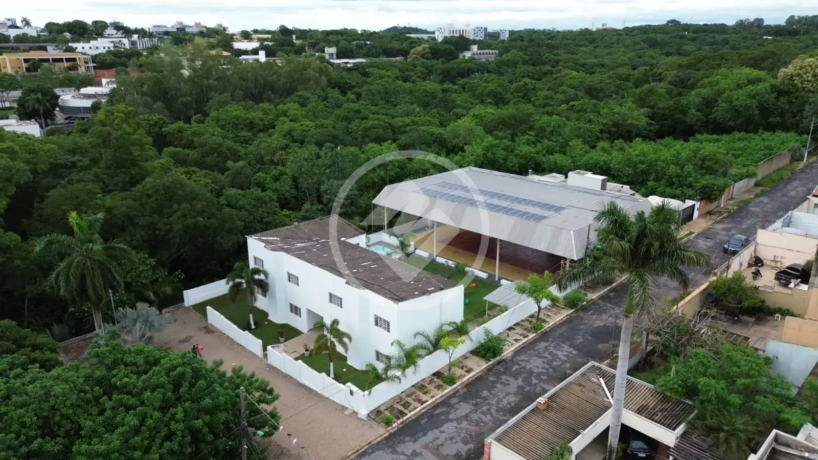 Imagem 1 - Casa Comercial em Morada do Ouro, Cuiabá - MT