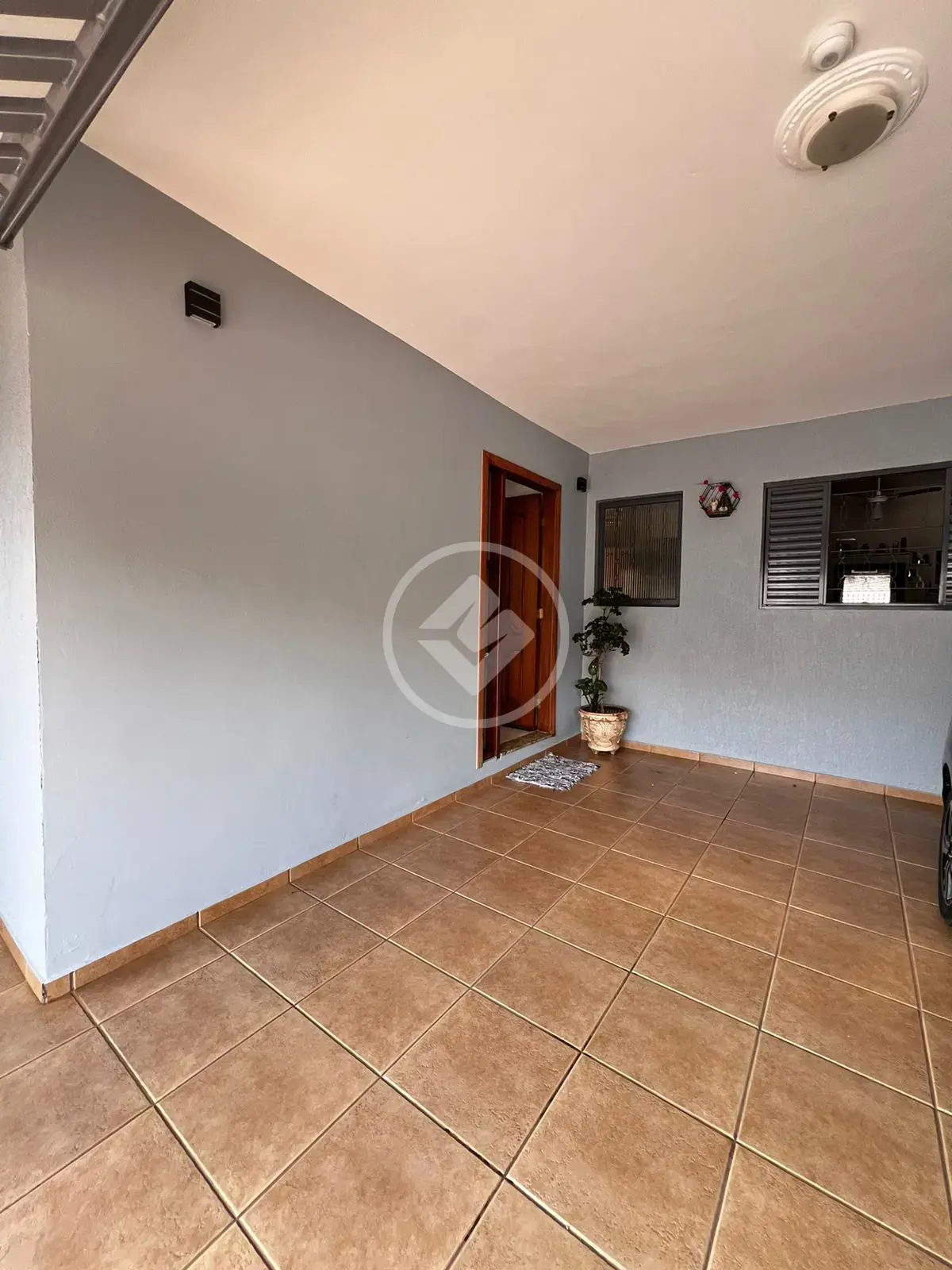 Imagem 1 - Casa em Conjunto Habitacional Heitor Villa Lobos, Araras - SP