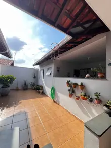 Imagem 5 - Casa em Conjunto Habitacional Heitor Villa Lobos, Araras - SP