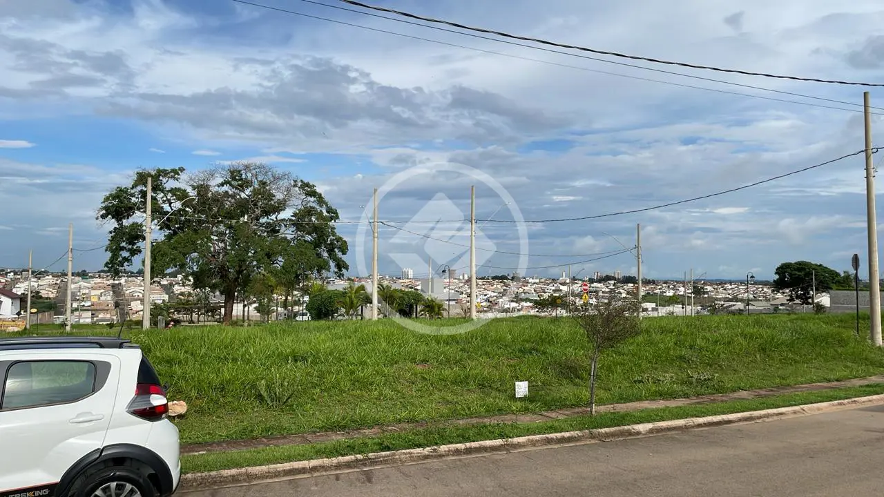 Imagem 1 - Terreno em Loteamento Villa das Artes, Araxá - MG