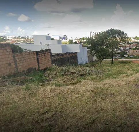 Imagem 1 - Terreno em Guilhermina Vieira Chaer, Araxá - MG