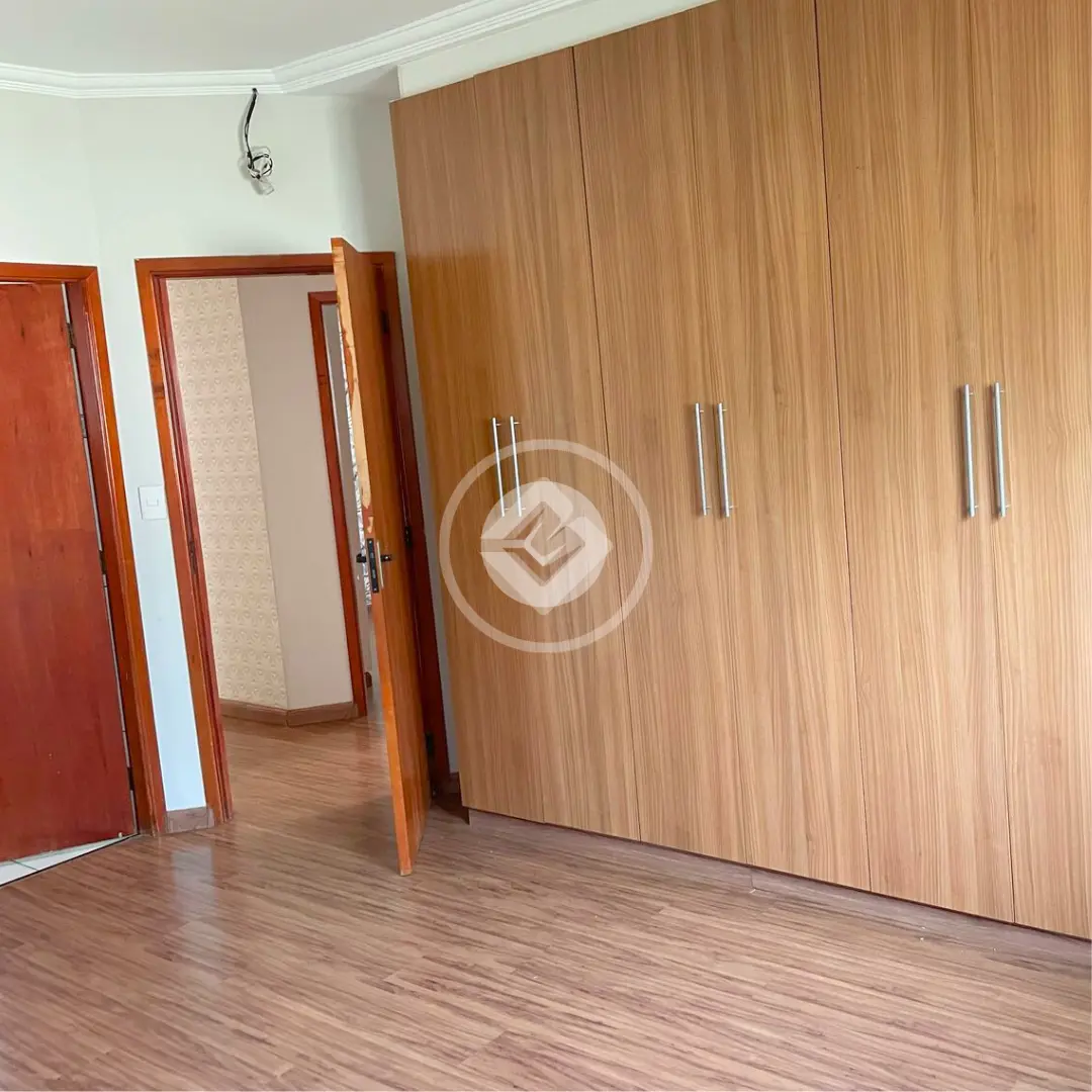Imagem 3 - Casa em Guilhermina Vieira Chaer, Araxá - MG