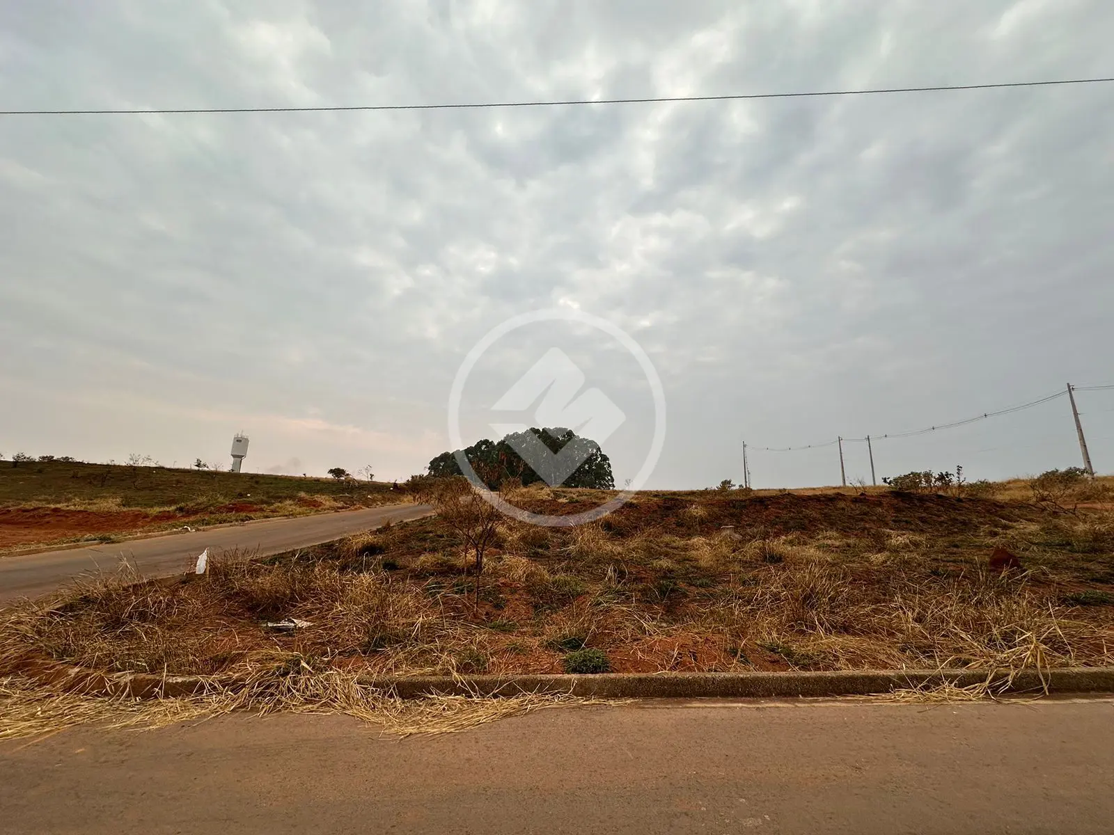 Terreno Loteamento Residencial Jardim Dona Adélia III, Araxá - MG — foto 1