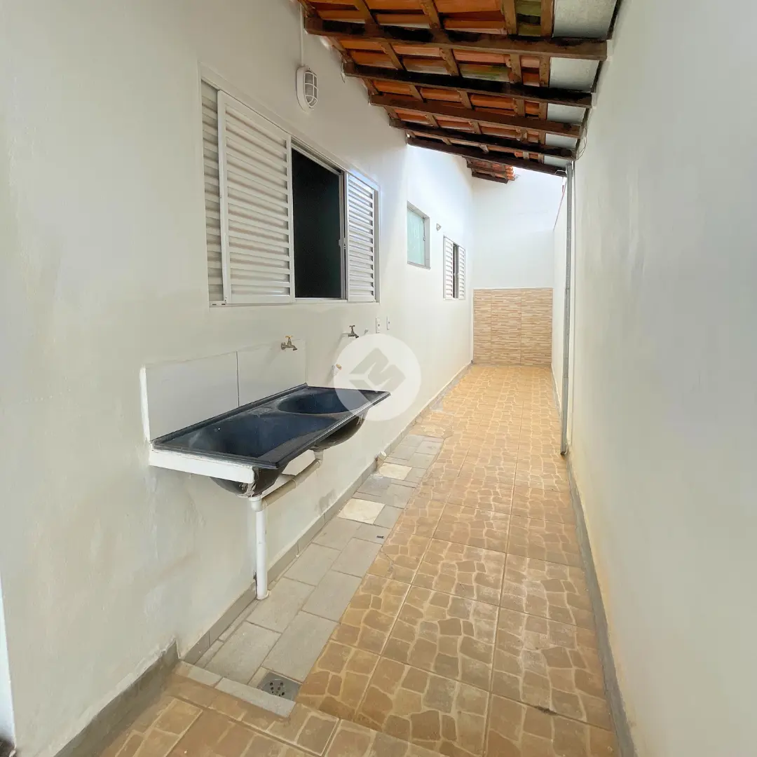 Imagem 2 - Casa em Guilhermina Vieira Chaer, Araxá - MG