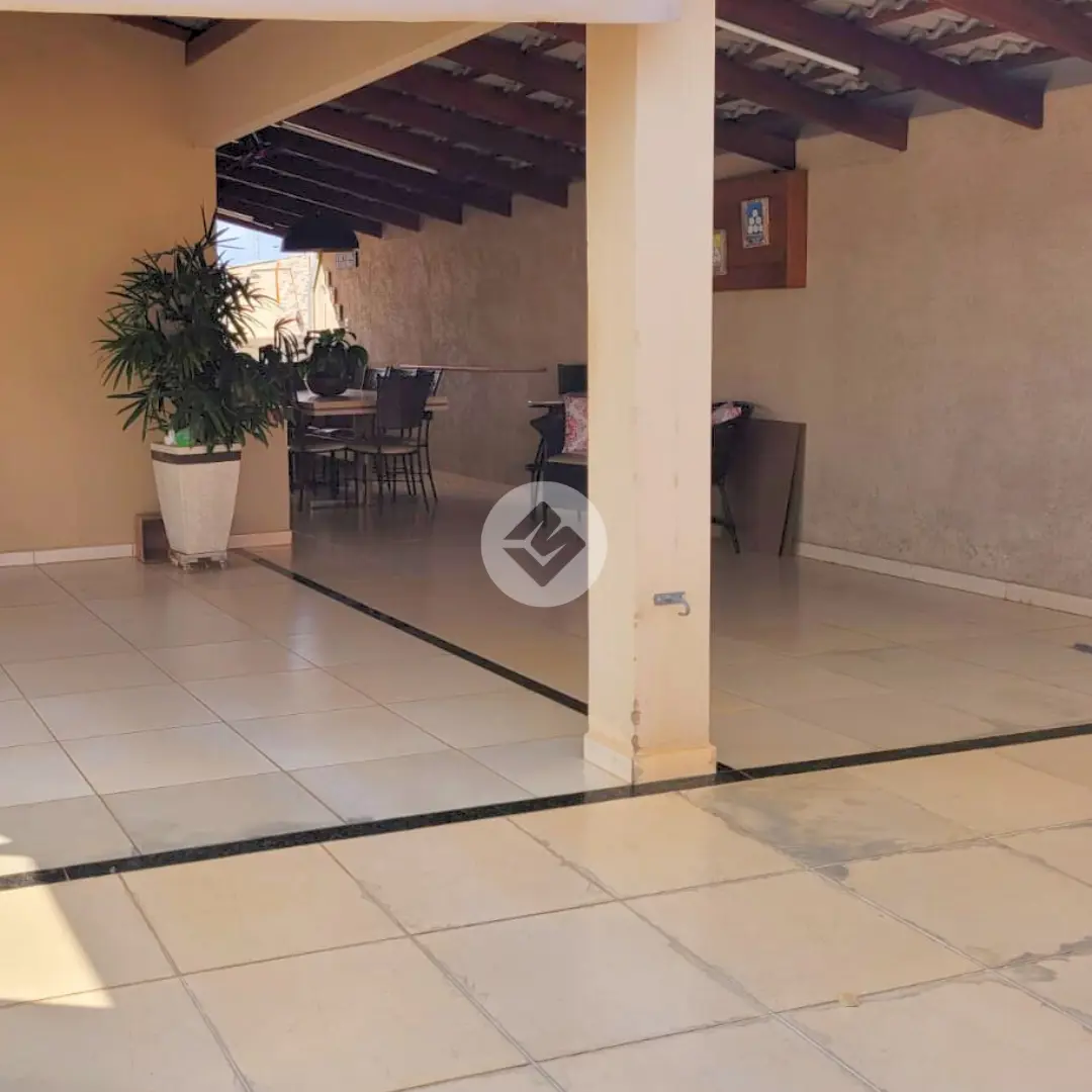 Imagem 1 - Casa em Parque das Mangabeiras, Araxá - MG