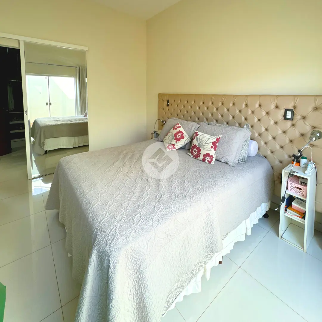 Imagem 2 - Casa em Leda Barcelos, Araxá - MG
