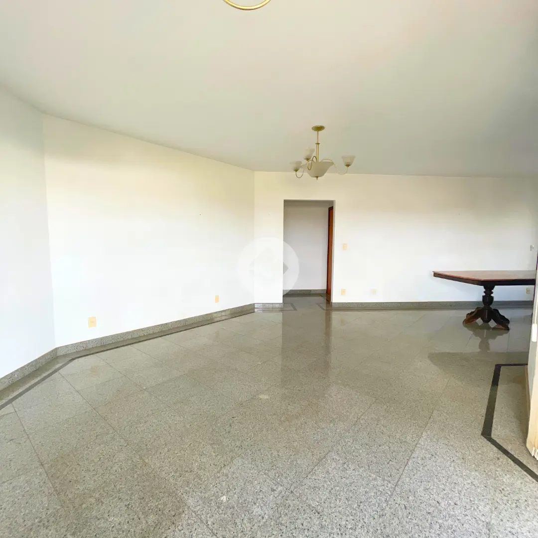 Imagem 1 - Apartamento em Centro, Araxá - MG