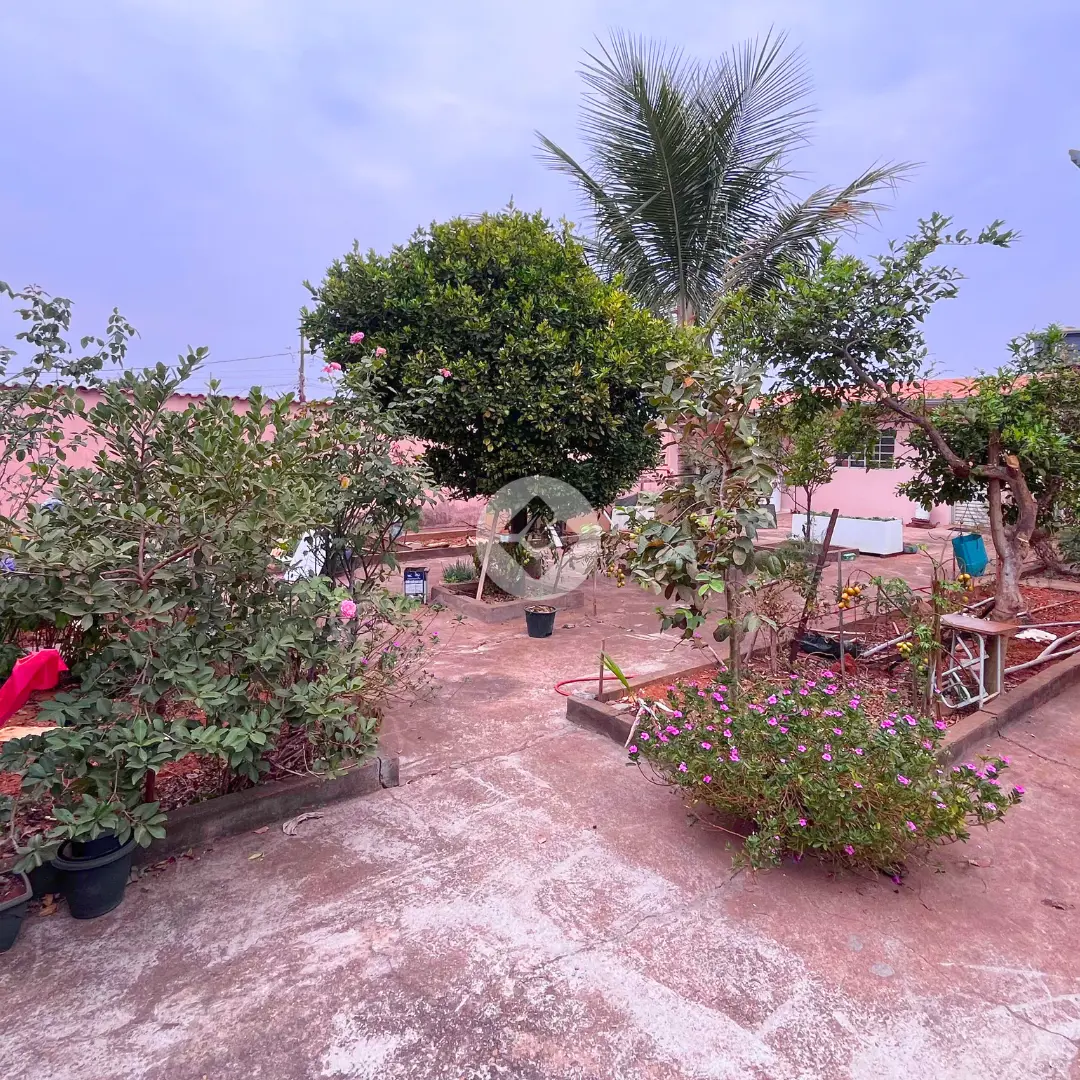 Imagem 2 - Casa em Engenheiro Clovis Freitas Leal, Araxá - MG