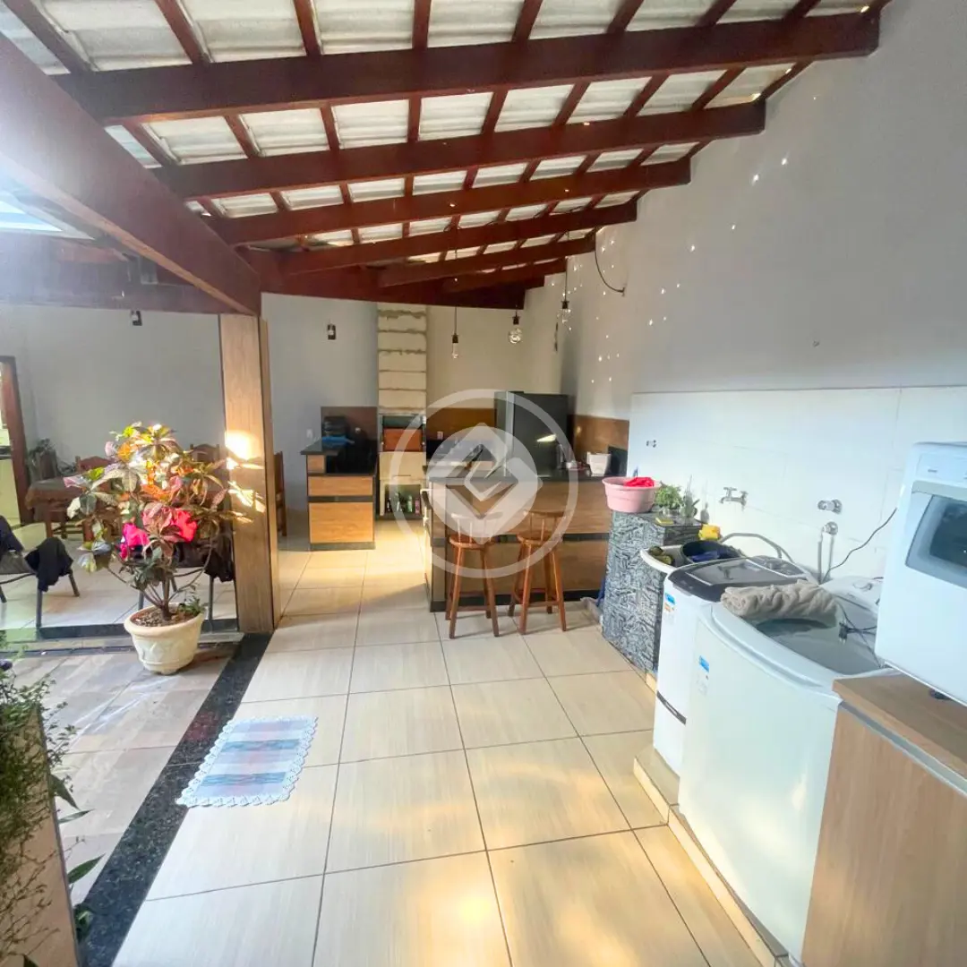 Imagem 1 - Casa em Pão-de-Açúcar, Araxá - MG