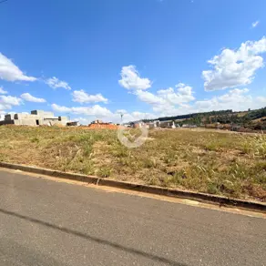 Imagem 2 - Terreno Condomínio em Loteamento Residencial Condomínio Villágio II, Araxá - MG