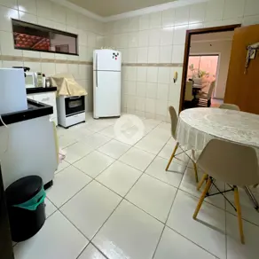Imagem 5 - Casa em Guilhermina Vieira Chaer, Araxá - MG