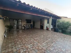Casa Conjunto Habitacional Bela Vista, Araxá - MG — foto 1