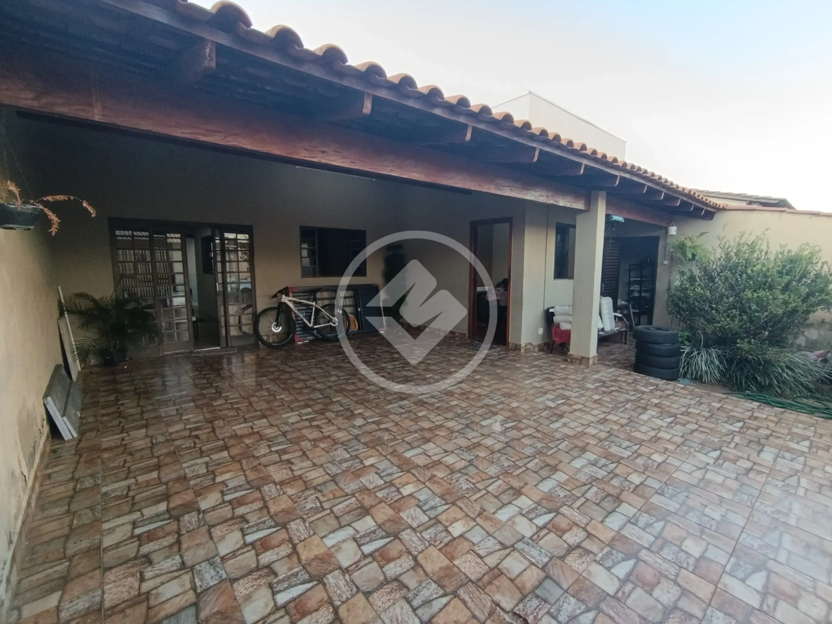 Imagem 1 - Casa em Conjunto Habitacional Bela Vista, Araxá - MG