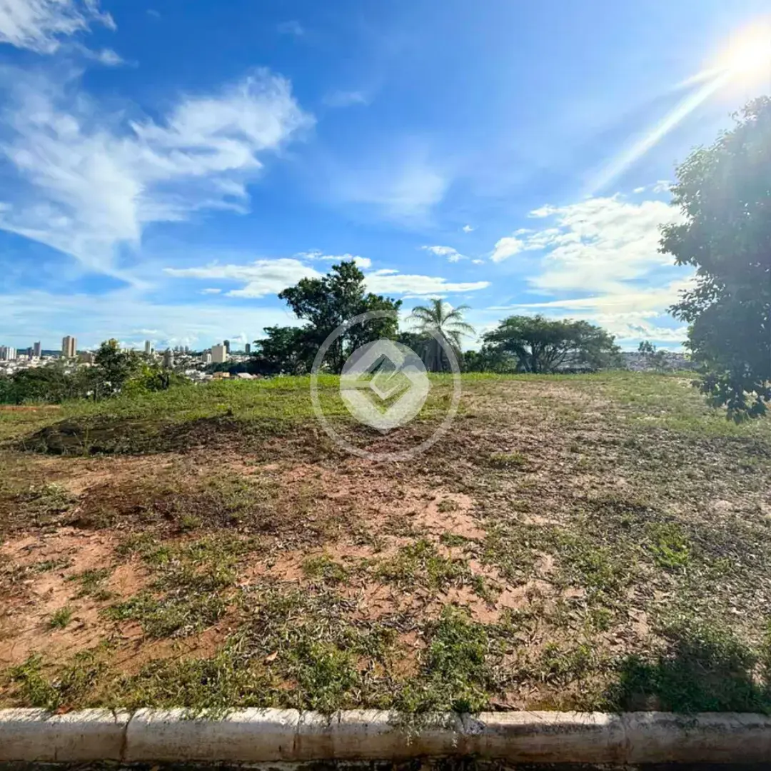 Imagem 1 - Terreno Condomínio em Bom Jesus, Araxá - MG