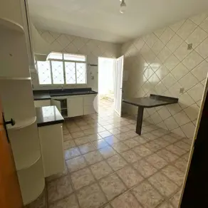 Imagem 3 - Casa em Vila Santa Terezinha, Araxá - MG