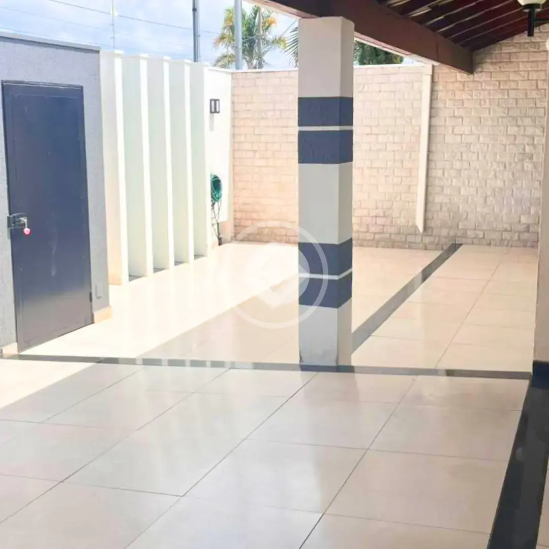 Imagem 1 - Casa em Jardim Europa, Araxá - MG