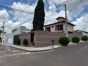 Sobrado Guilhermina Vieira Chaer, Araxá - MG — foto 1