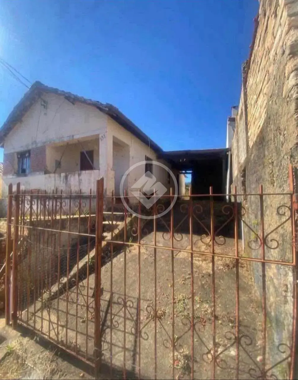 Imagem 1 - Casa em Vila Santa Terezinha, Araxá - MG