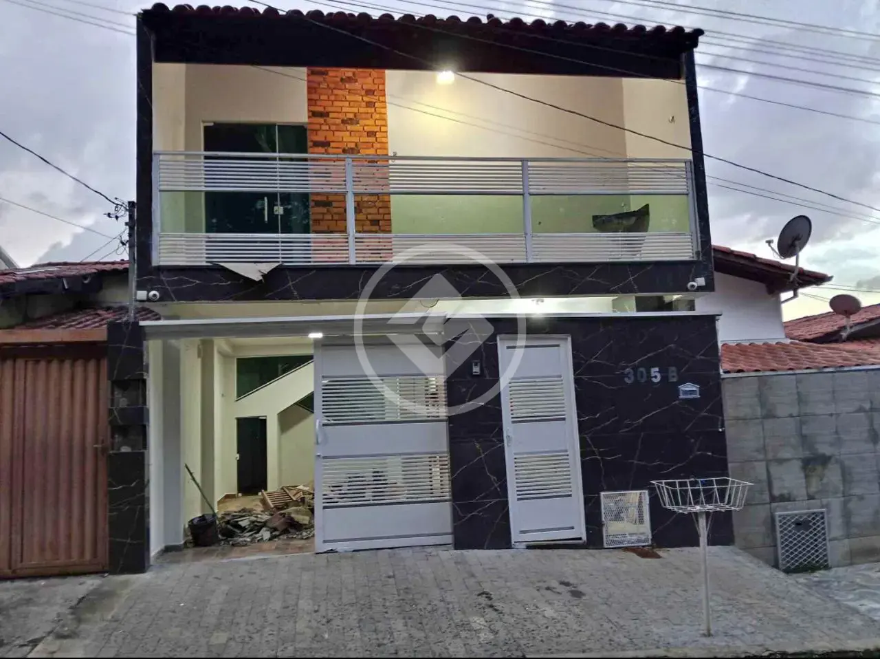 Imagem 1 - Sobrado em SANTA RITA 2, Araxá - MG