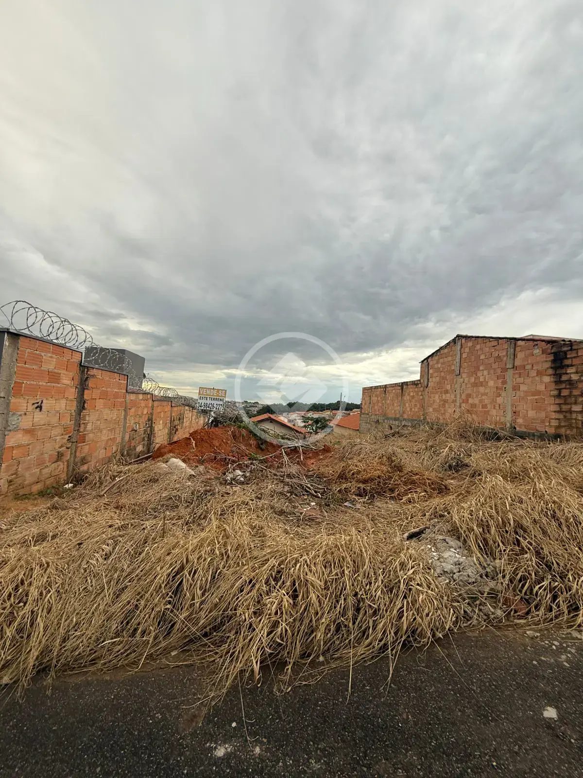 Imagem 1 - Terreno em Loteamento Pep 12, Araxá - MG