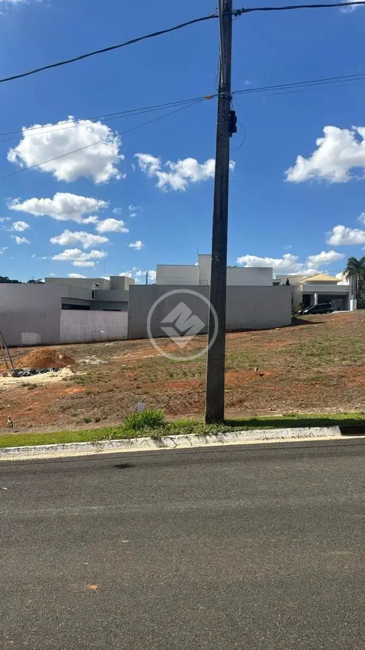 Imagem 1 - Terreno Condomínio em Loteamento Residencial Villágio I, Araxá - MG