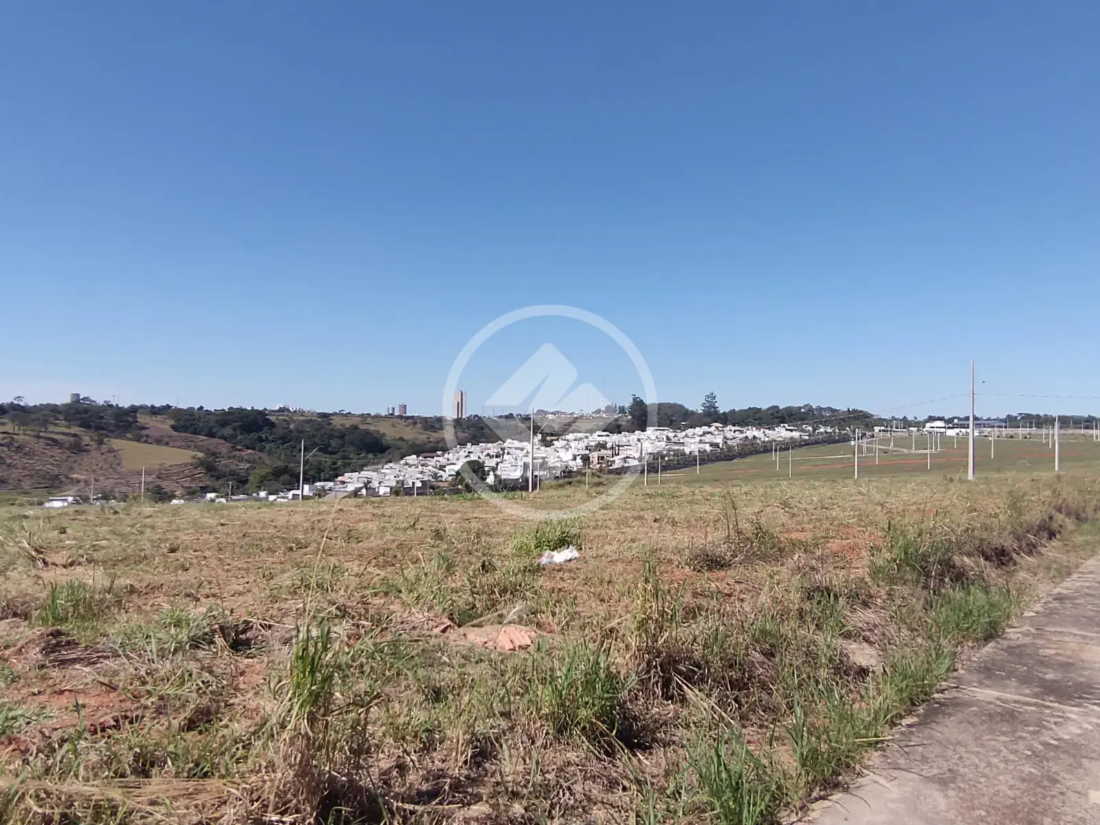 Imagem 1 - Terreno Condomínio em Setor Sul, Araxá - MG