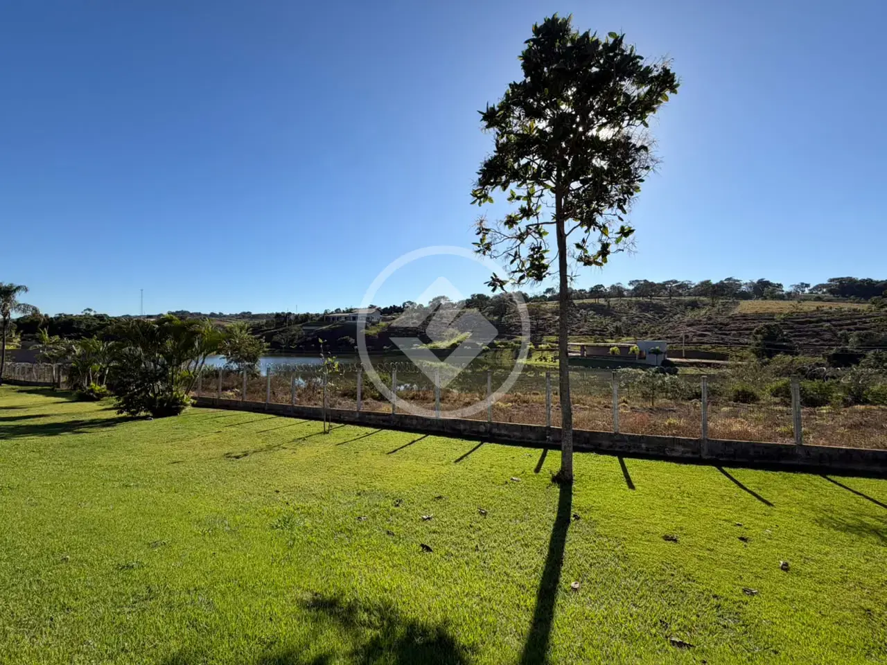 Imagem 1 - Terreno Condomínio em Loteamento Residencial Villágio I, Araxá - MG